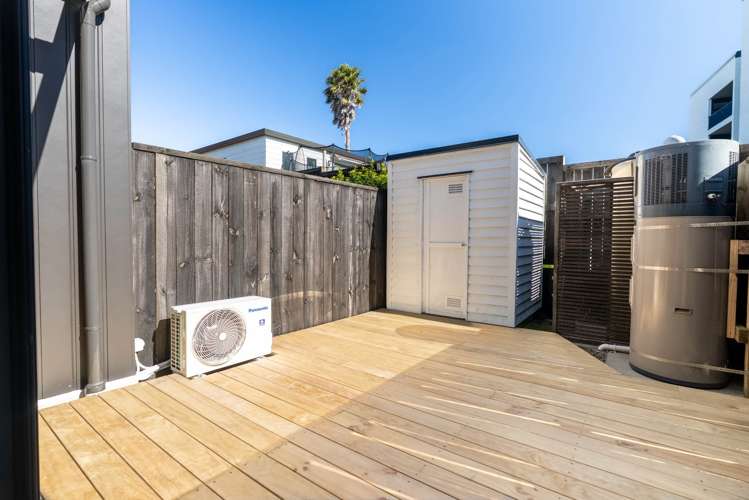 5 Tuhono Lane Northcote_13