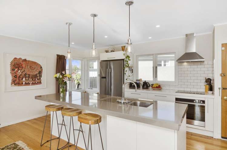 4 Glenford Lane Te Atatu Peninsula_1