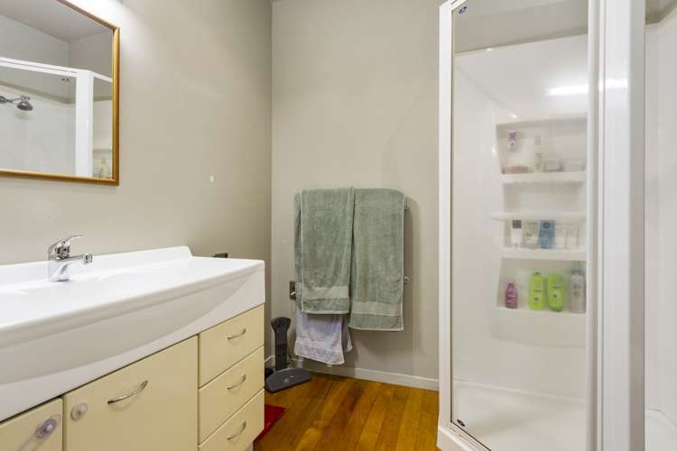 7 Essex Street Te Atatu South_17