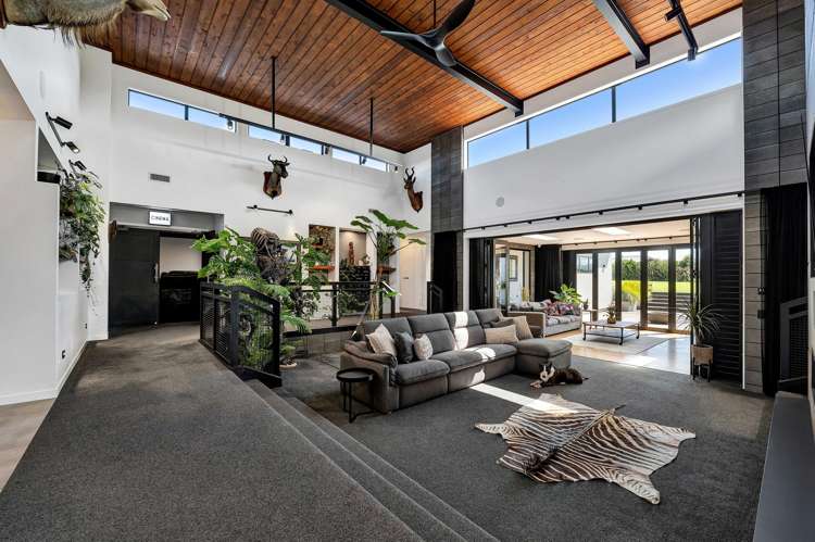 135A Brecon Road Stratford_7