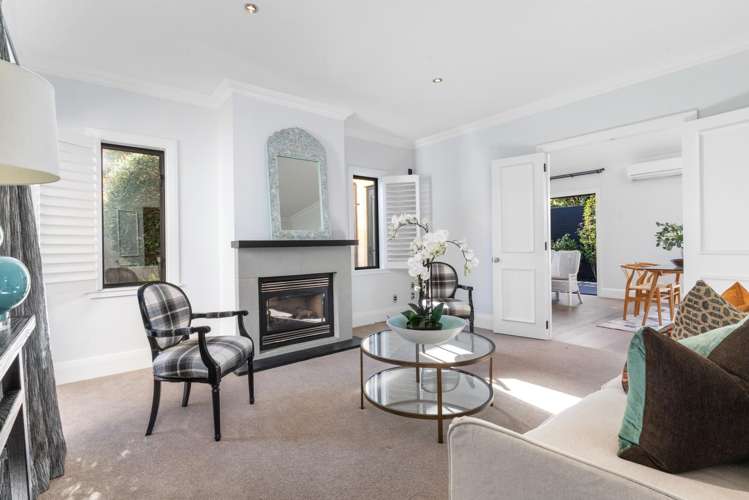 5 Merivale Lane Merivale_10