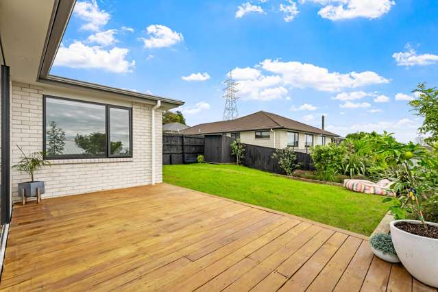 AUCTION - This Saturday Don't Delay!!