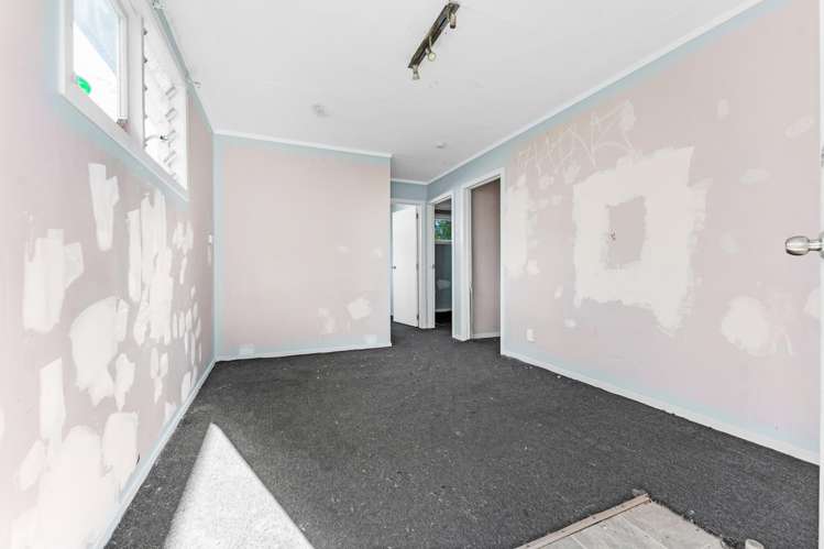 5 Astor Place Manurewa_33