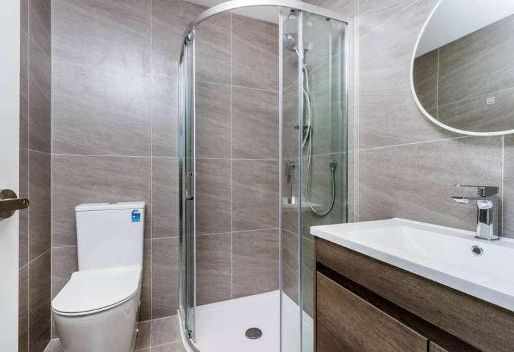 12 Papa Takaro Lane Flat Bush_13