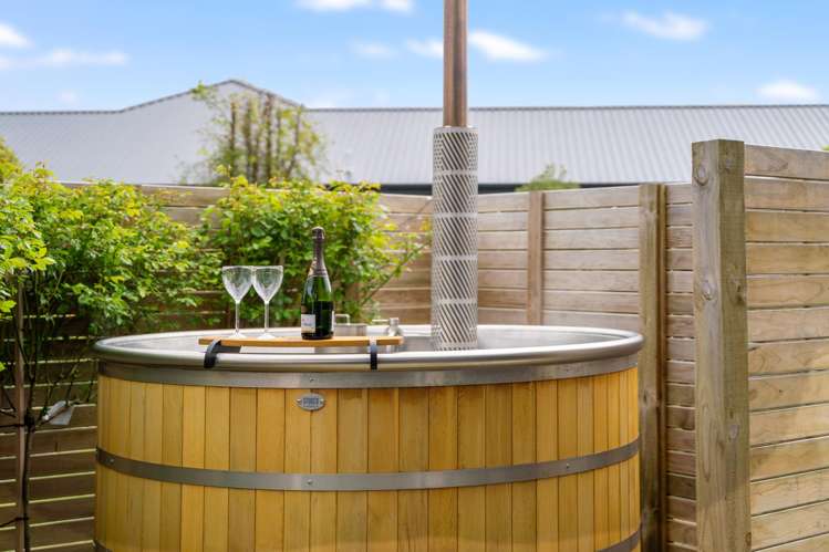 25 Richfield Drive Waikiwi_34