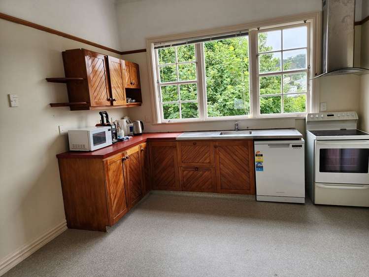 10 Daniell Street Newtown_5