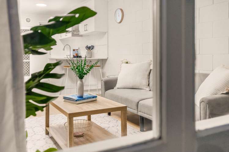 2/134 Edmonton Road_3