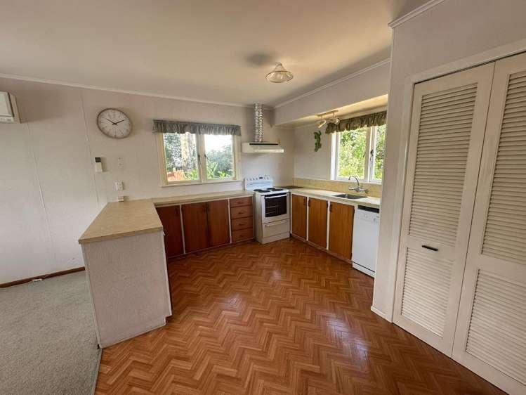 11 Jasmine Place Blockhouse Bay_9