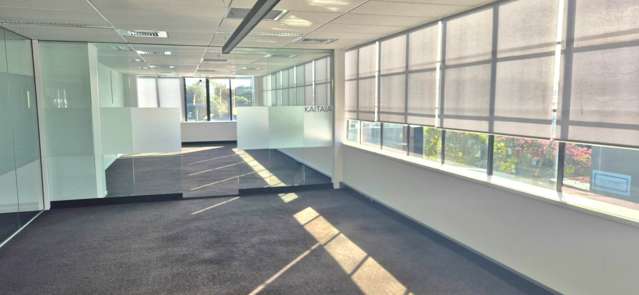 51 Hurstmere Road Takapuna_1