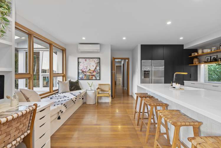 53 Whitfield Street Sumner_10