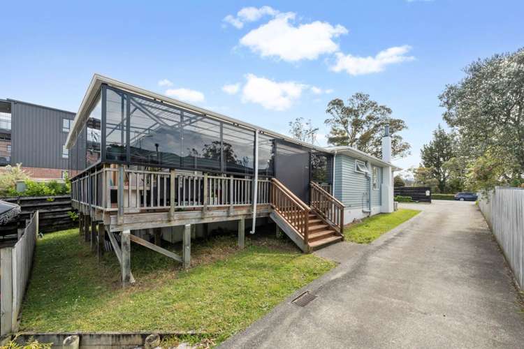 23 Glenview Road Glen Eden_21