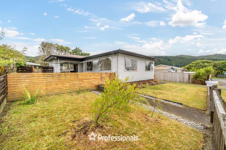 4 Bexley Grove Wainuiomata_5