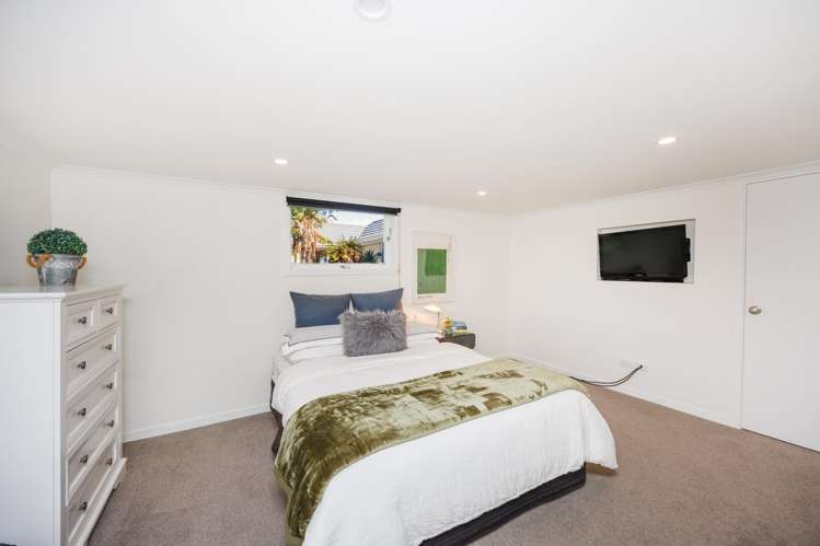 11 Squires Place Awapuni_24