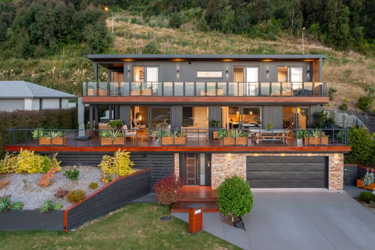 101 Kakariki Grove Waikanae_5