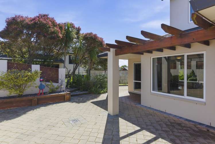 10 Metzenthin Close Raumati South_33