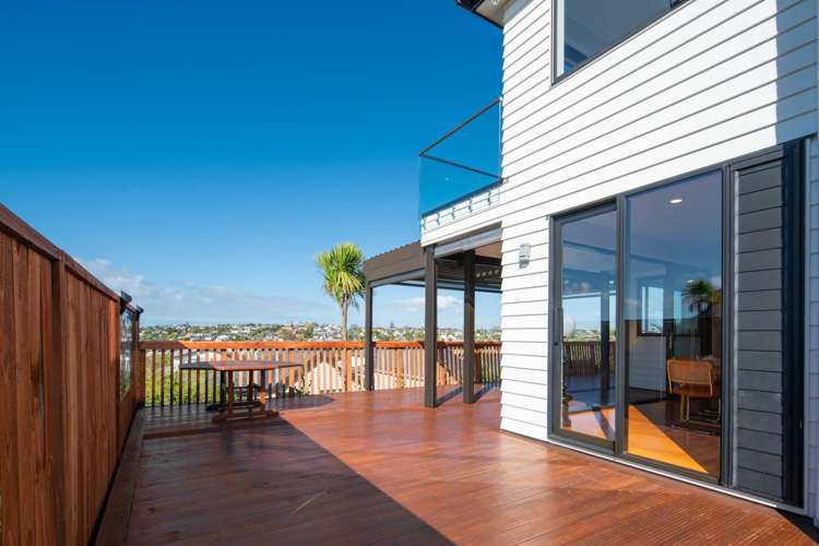 24 Bearing Parade Long Bay_43