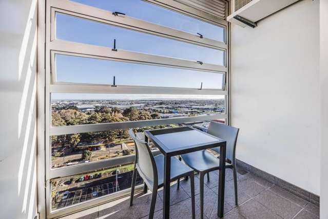 1410/17 Amersham Way Manukau_4