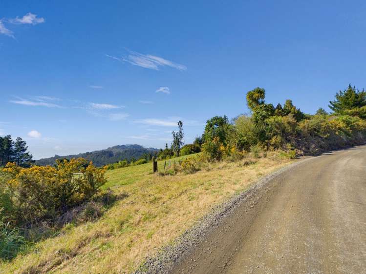 107 Paul Road Tairua_13