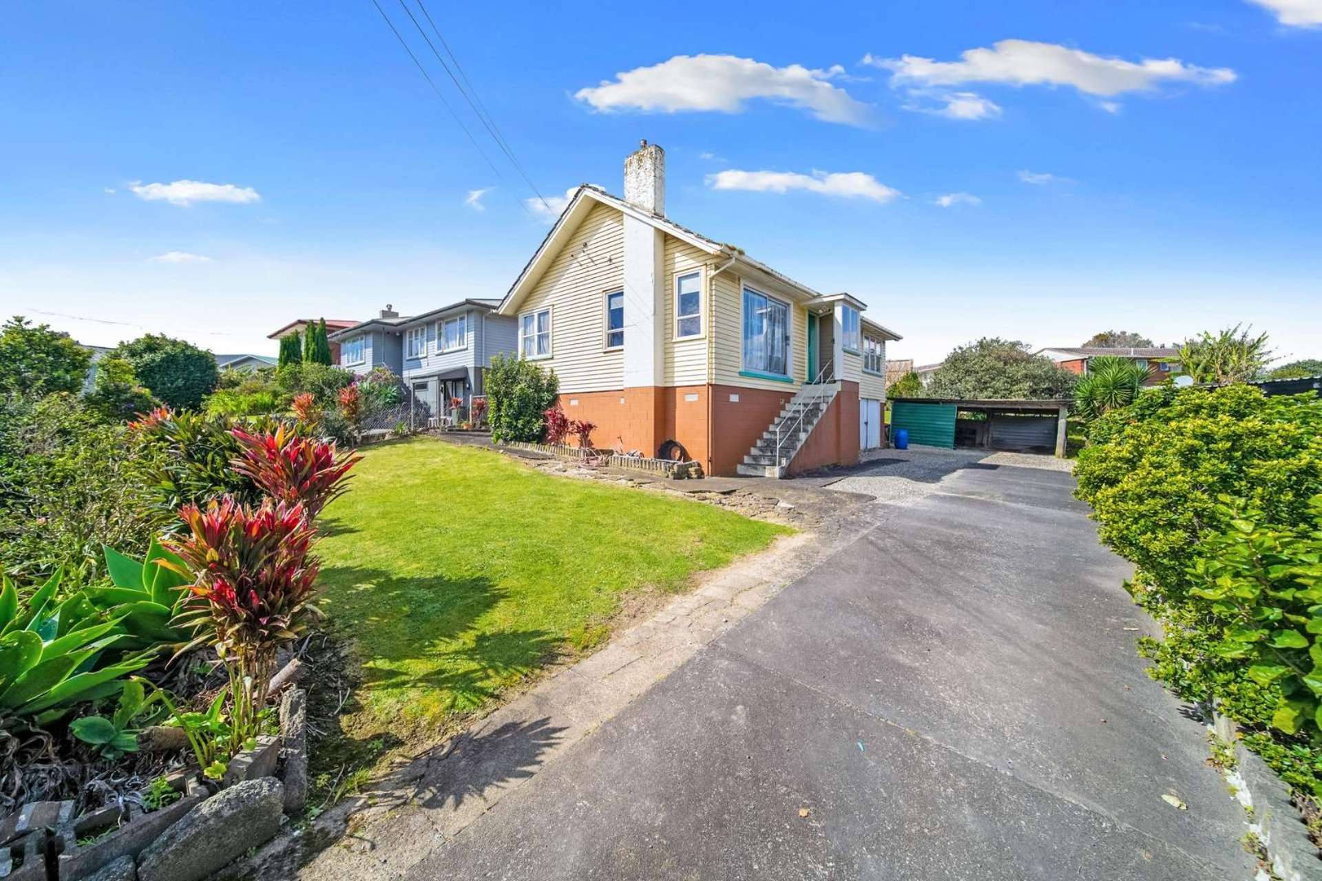 8 Plumley Crescent Mangere_0