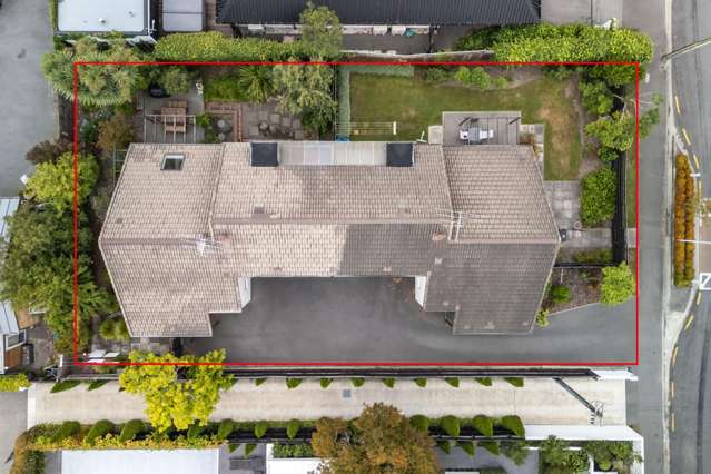 1 & 2/35 Garden Road Merivale_3