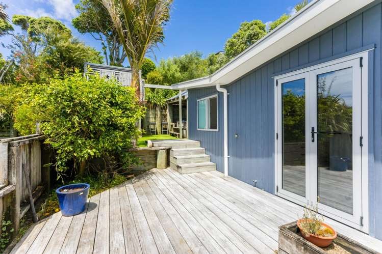 35 Pohutukawa Avenue Red Beach_4