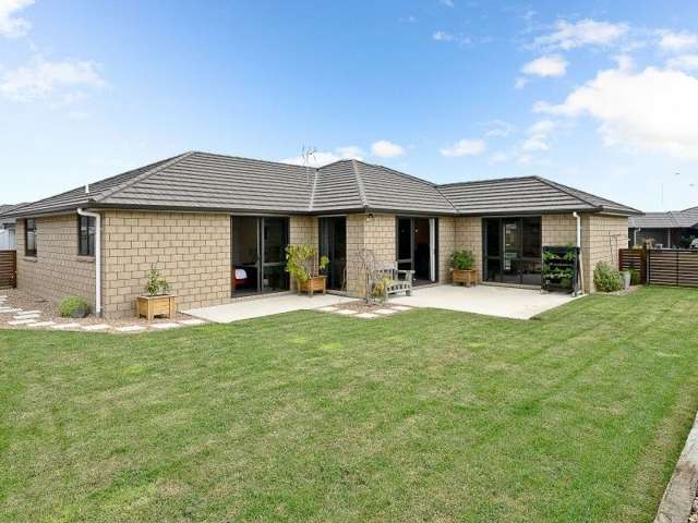 6 Hemsby Place Rototuna North_2