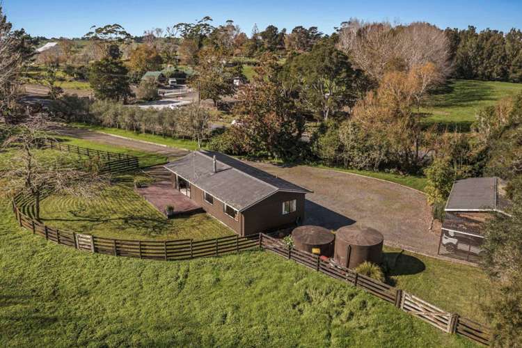 10 Lascelles Drive_5