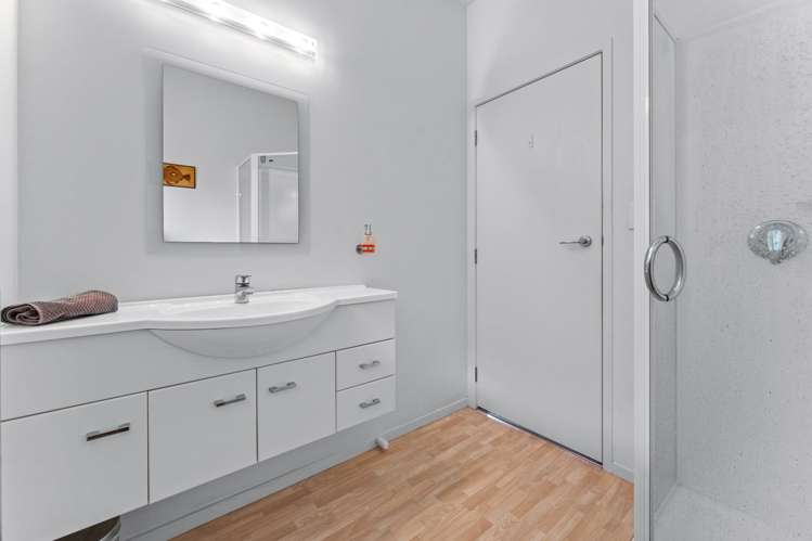 1110 Leigh Road Matakana_19