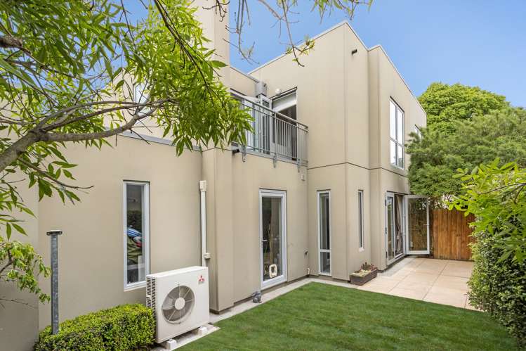 17 Whiteleigh Avenue Addington_5