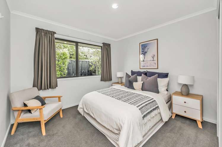 57 Farnborough Way Rolleston_12