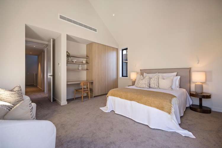 11 McKinlay Lane, Lake Tewa Jack's Point_28