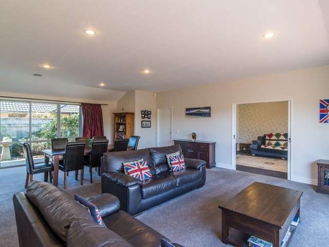 33 Holcombe Drive Paraparaumu_2