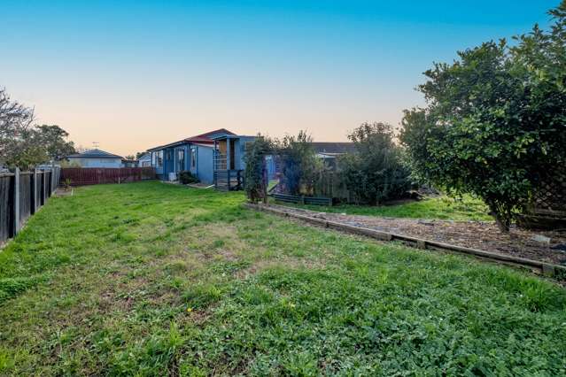 64 Hyperion Drive Randwick Park_1