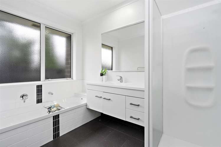 49 West Thompson Street Leamington_21