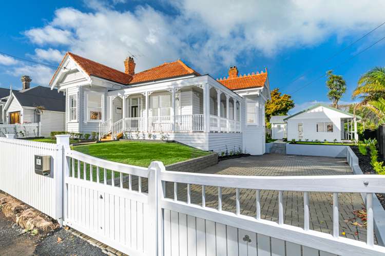 4 Burgess Road Devonport_0