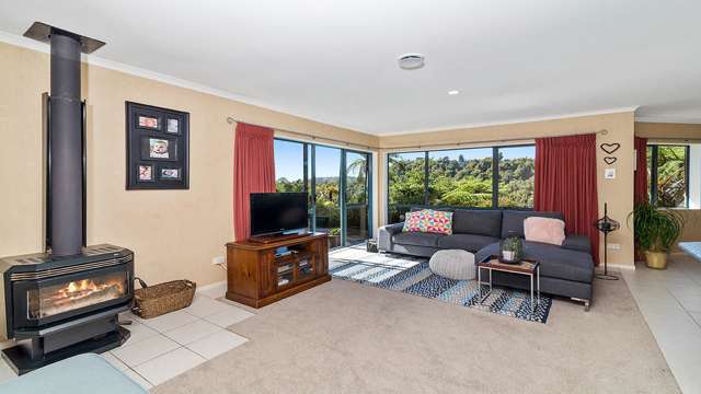 59 Oxford Road Lake Rotoma_4