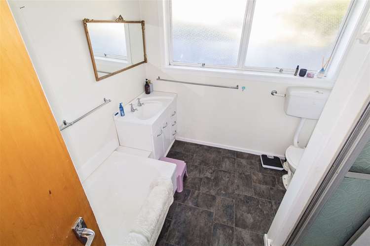 1/69 Selwyn Street Waimataitai_7