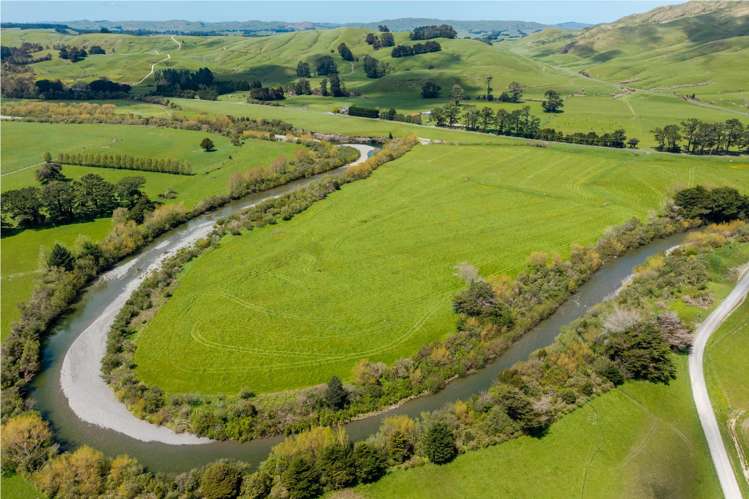 86 Mangatainoka Valley Road Nireaha_6