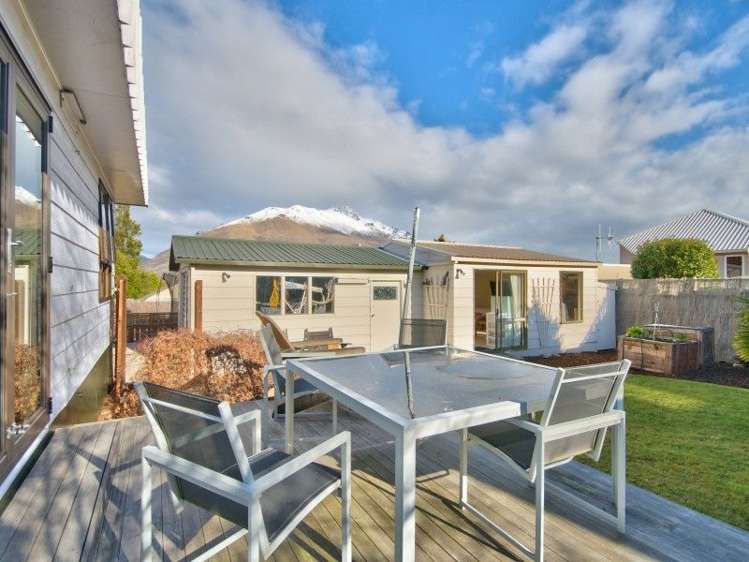 8 Larch Court Kelvin Heights_5
