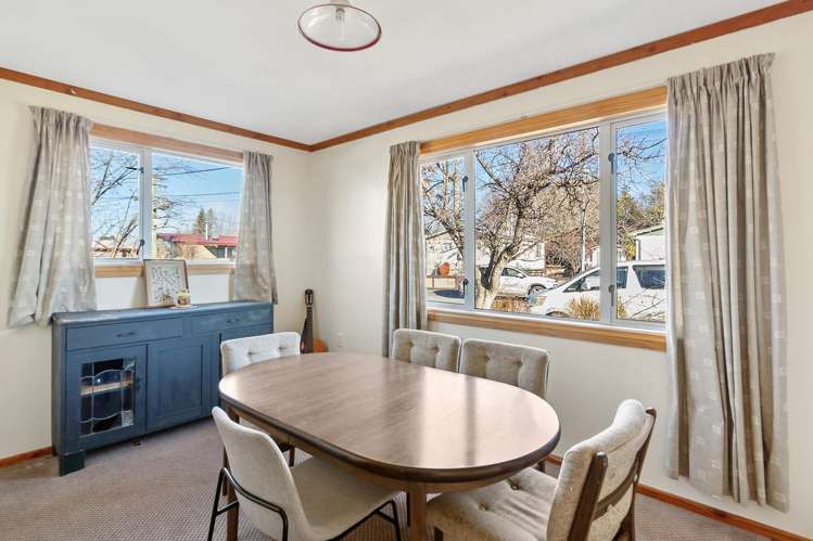 20 Godley Street Twizel_6