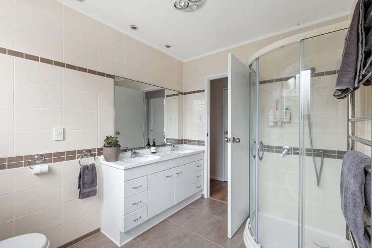 6 Clensmore Place Torbay_11