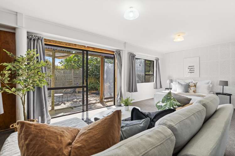 53a Moffat Road Red Beach_21