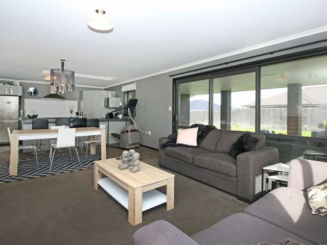 25 Macdonald Heights Feilding_2