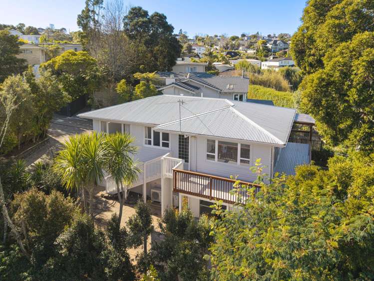 51 Ravenwood Drive Forrest Hill_24