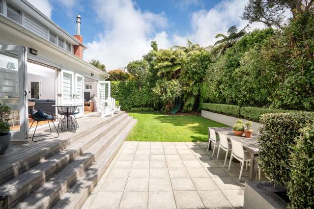 PRIVATE, SPACIOUS, PICTURESQUE - PERFECT!