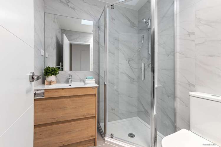 32 Kiato Lane Flat Bush_6