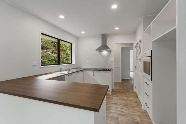 99 Norfolk Crescent Otaki Beach_1