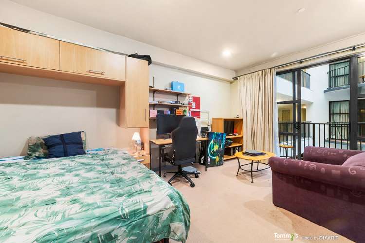 2i/154 The Terrace Wellington Central_5