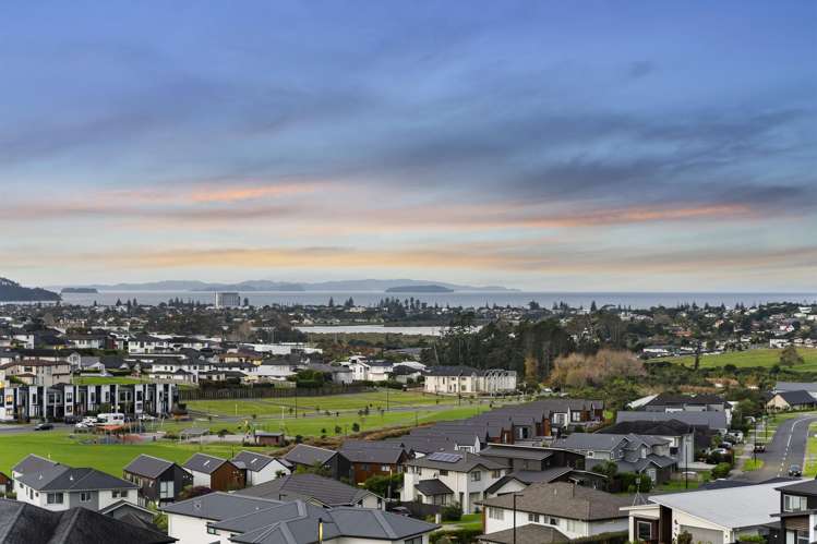112 Wainui Road_2