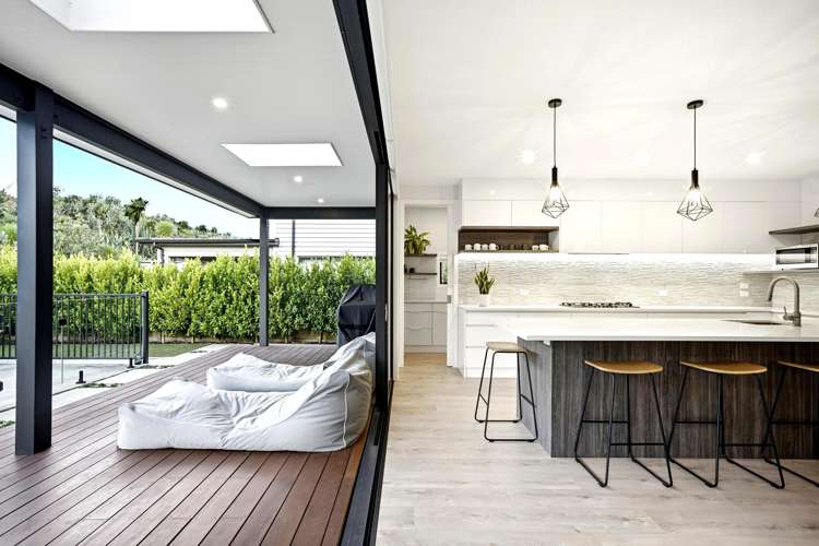 19 Headsail Drive Long Bay_10